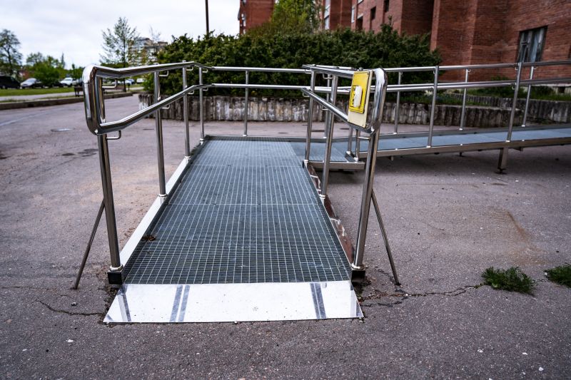 Ramp Handrail