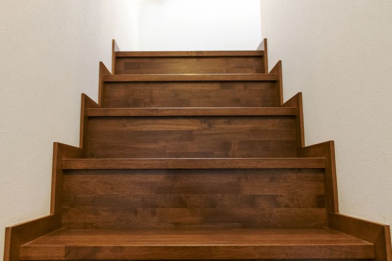 Hardwood Stairs Repair in Kansas City, KS